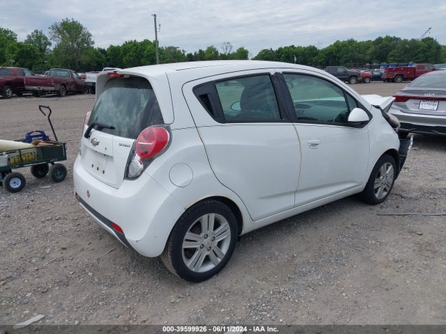 Chevrolet Spark 1lt Auto 2014 KL8CD6S91EC591969 Image 4