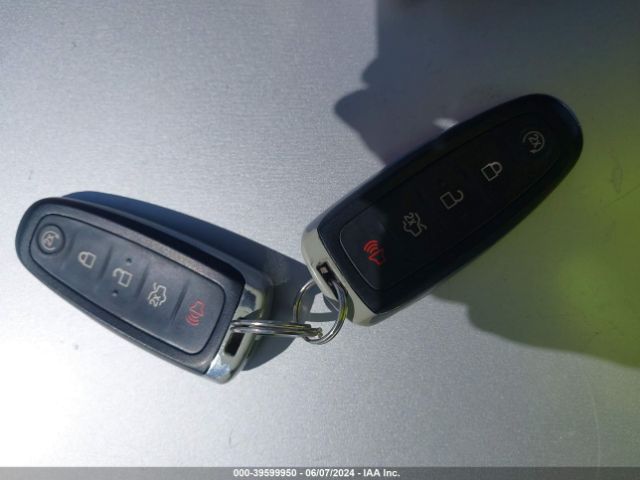 1FMCU0JD6HUA12429 Ford Escape Titanium
