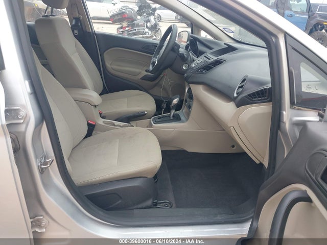 Ford FIESTA SE 2018 3FADP4EJ4JM109636 Image 5
