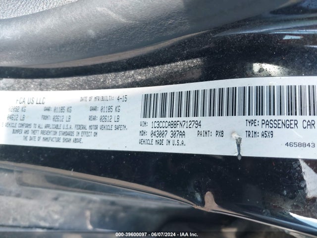 1C3CCCAB8FN712794 Chrysler 200 Limited