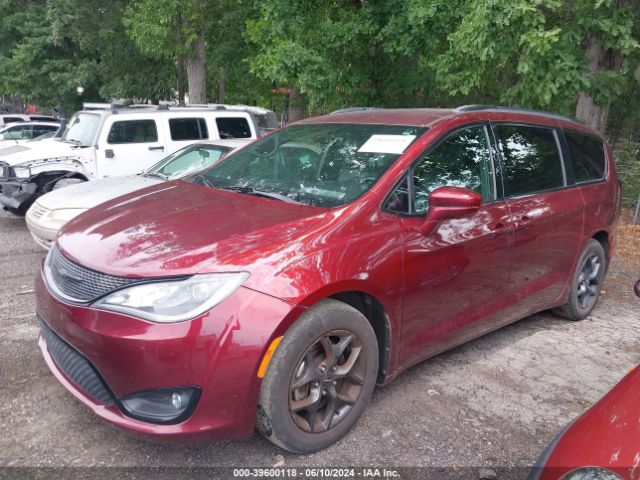 2C4RC1EG2JR227935 Chrysler Pacifica Touring L Plus