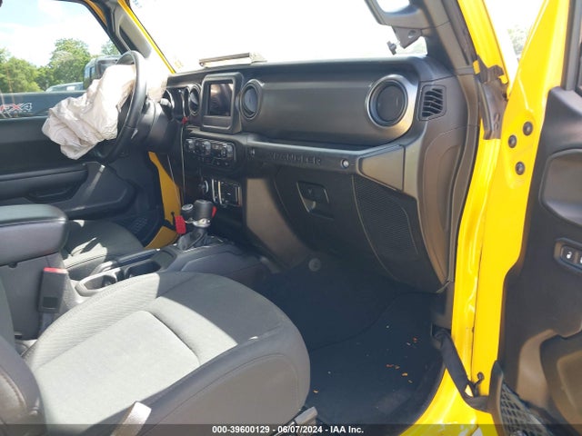 1C4GJXAN4MW714859 Jeep Wrangler Sport S 4x4
