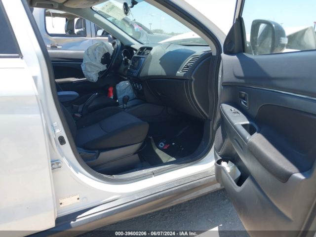 JA4AP3AU5KU031169 Mitsubishi Outlander Sport 2.0 Le