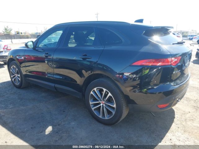 SADCJ2FX3JA272584 Jaguar F-pace 25t Premium