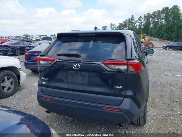 Toyota Rav4 Xle Premium 2021 2T3C1RFV8MC126000 Image 16
