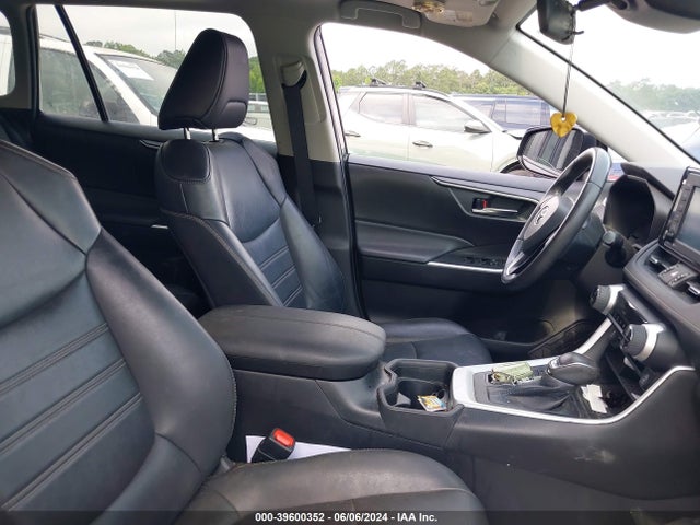 Toyota Rav4 Xle Premium 2021 2T3C1RFV8MC126000 Image 5