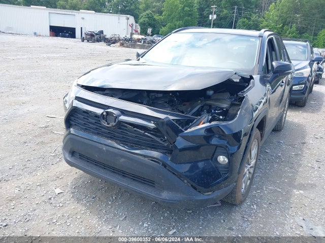 Toyota Rav4 Xle Premium 2021 2T3C1RFV8MC126000 Image 6