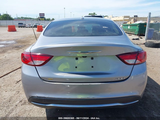 Chrysler 200 Limited 2015 1C3CCCAB9FN733900 Image 16