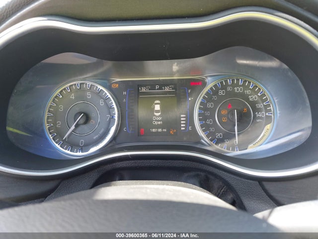 Chrysler 200 Limited 2015 1C3CCCAB9FN733900 Image 7