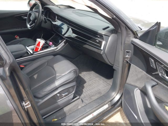 WA1FVAF14KD031095 Audi Q8 55 Premium