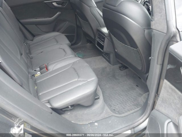 WA1FVAF14KD031095 Audi Q8 55 Premium