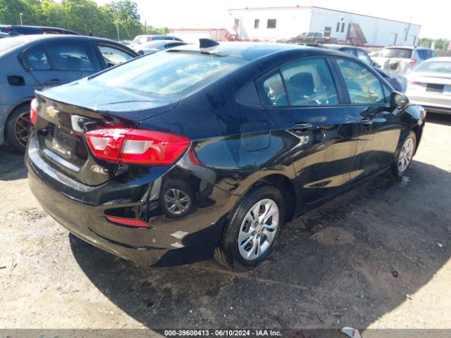 1G1BC5SMXK7132361 Chevrolet CRUZE LS