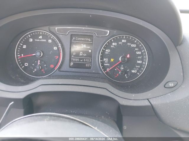 WA1BCCFS0JR002333 Audi Q3 2.0t Premium/2.0t Sport Premium