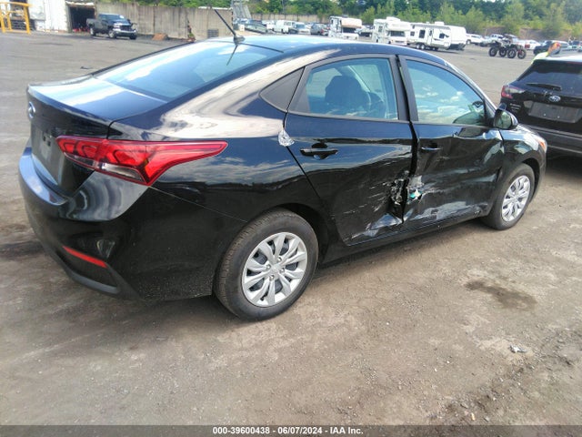 Hyundai ACCENT SE 2022 3KPC24A62NE182221 Image 4