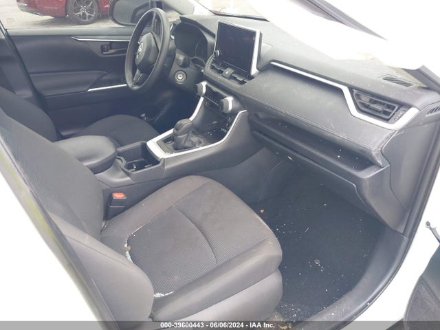 Toyota RAV4 LE 2024 2T3F1RFVXRC423032 Image 5