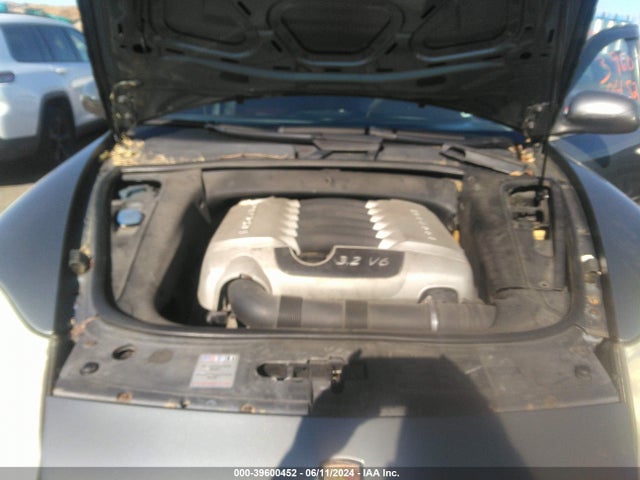 2005 PORSCHE CAYENNE WP1AA29P85LA21065 Photo 9