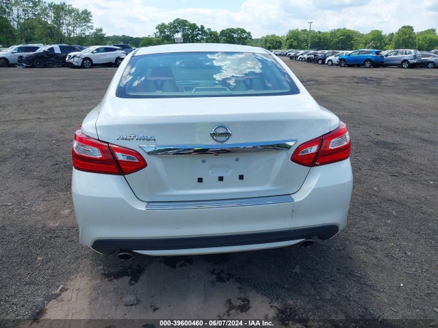 Nissan Altima 2.5 S 2017 1N4AL3AP3HC128466 Image 16