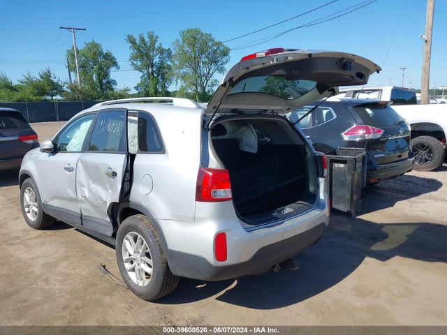 KIA SORENTO LX 2014 5XYKTCA66EG524341 Image 3