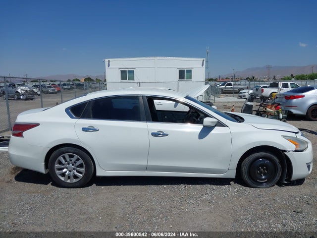 Nissan Altima 2.5 S 2015 1N4AL3APXFC267278 Image 14