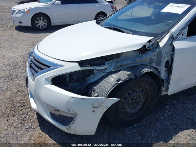 Nissan Altima 2.5 S 2015 1N4AL3APXFC267278 Image 6