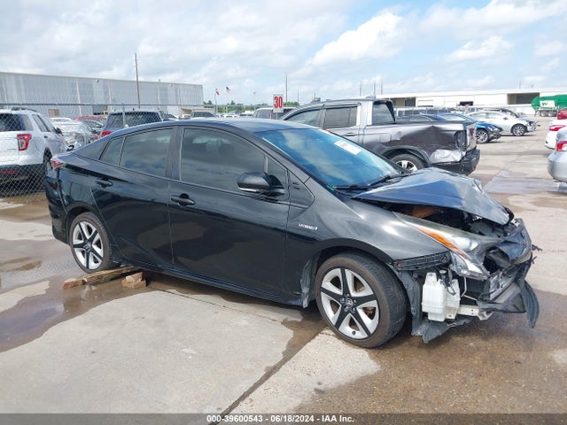Toyota Prius Two Eco 2016 JTDKARFU8G3027105 Image 14