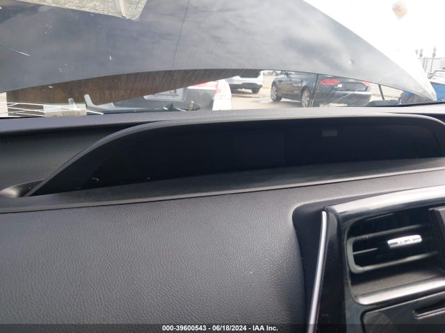 Toyota Prius Two Eco 2016 JTDKARFU8G3027105 Image 16