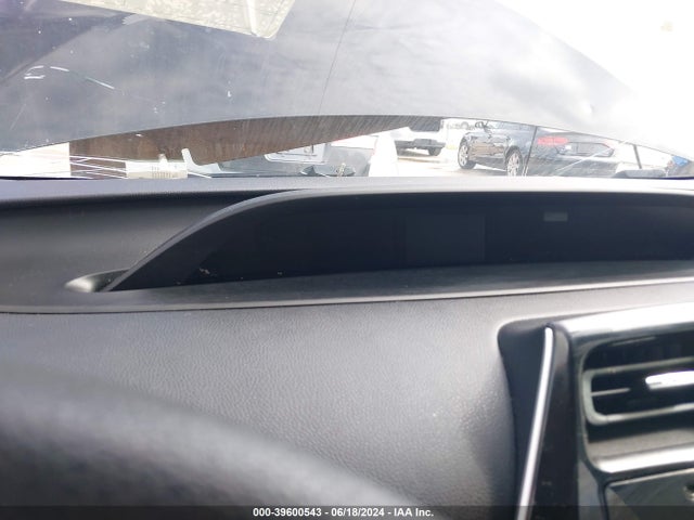Toyota Prius Two Eco 2016 JTDKARFU8G3027105 Image 7
