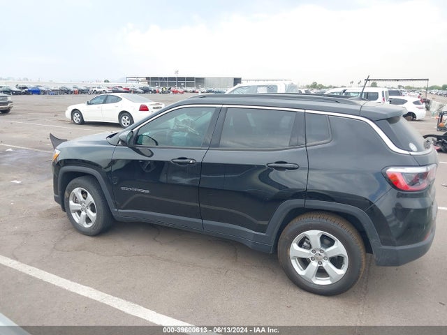 3C4NJCBB6MT538908 Jeep Compass Latitude Fwd