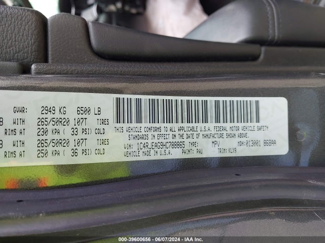 1C4RJEAG9HC788865 Jeep Grand Cherokee Altitude 4x2