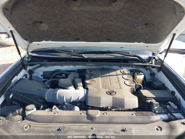 Toyota 4runner Sr5 Premium 2023 JTEFU5JR1P5295529 Image 10