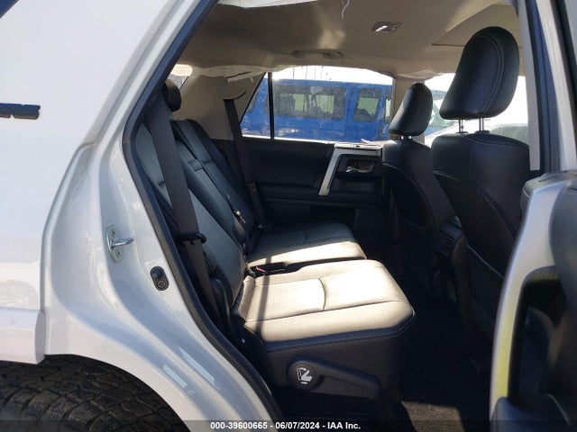 Toyota 4runner Sr5 Premium 2023 JTEFU5JR1P5295529 Image 8