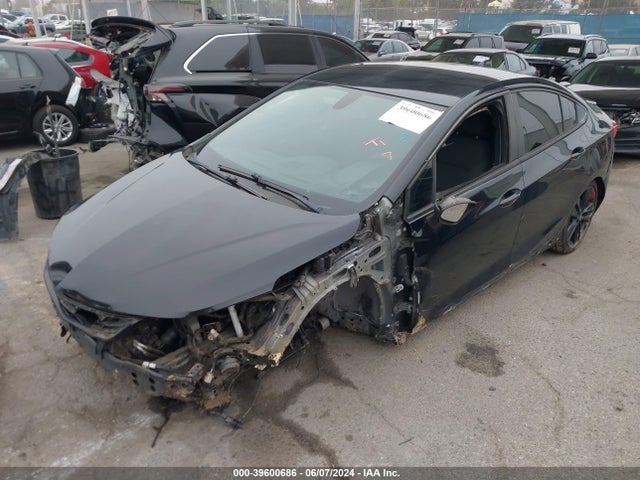 Chevrolet Cruze Lt Auto 2017 1G1BE5SM8H7266059 Image 2