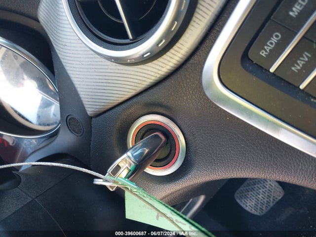 WDCTG4GB9HJ307593 Mercedes-Benz Gla 250 4matic