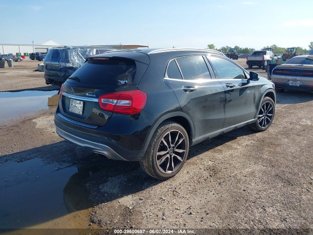 WDCTG4GB9HJ307593 Mercedes-Benz Gla 250 4matic