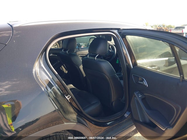 WDCTG4GB9HJ307593 Mercedes-Benz Gla 250 4matic
