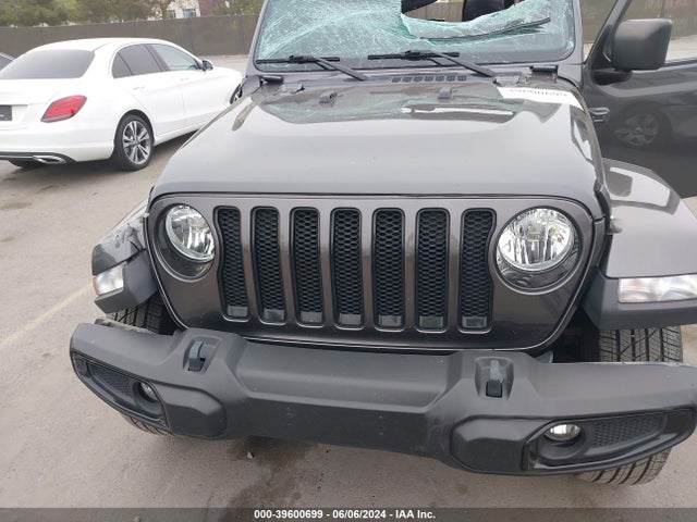 1C4HJXEN1MW870842 Jeep Wrangler Unlimited Sahara Altitude 4x4