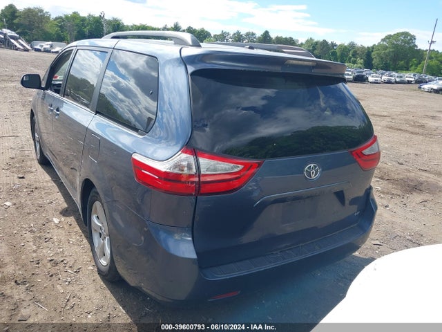 Toyota Sienna Le 8 Passenger 2015 5TDKK3DC5FS609017 Image 16