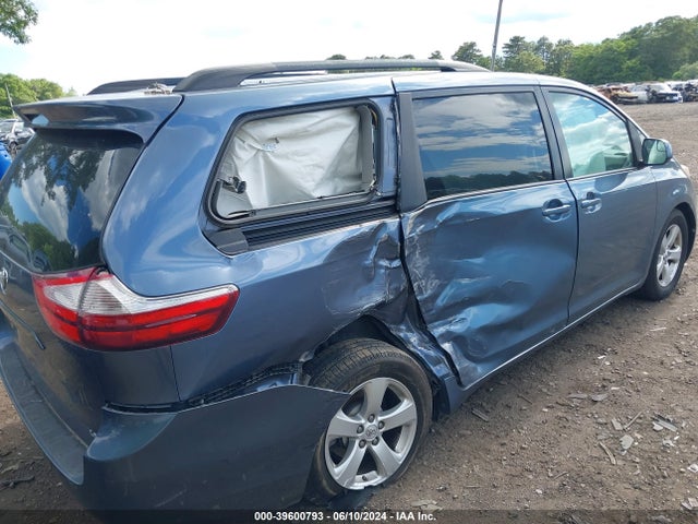 Toyota Sienna Le 8 Passenger 2015 5TDKK3DC5FS609017 Image 6