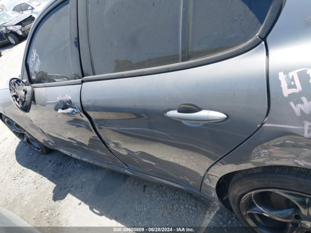 ZARFAMBN4K7609826 Alfa Romeo Giulia Ti Sport Rwd