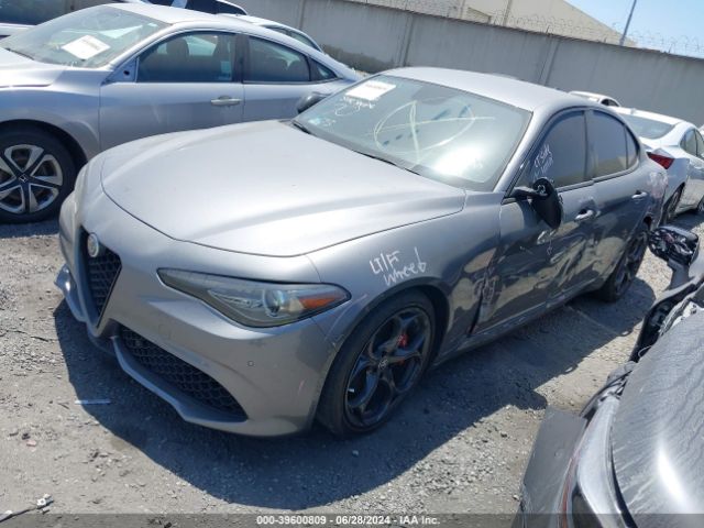 ZARFAMBN4K7609826 Alfa Romeo Giulia Ti Sport Rwd