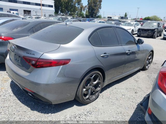 ZARFAMBN4K7609826 Alfa Romeo Giulia Ti Sport Rwd