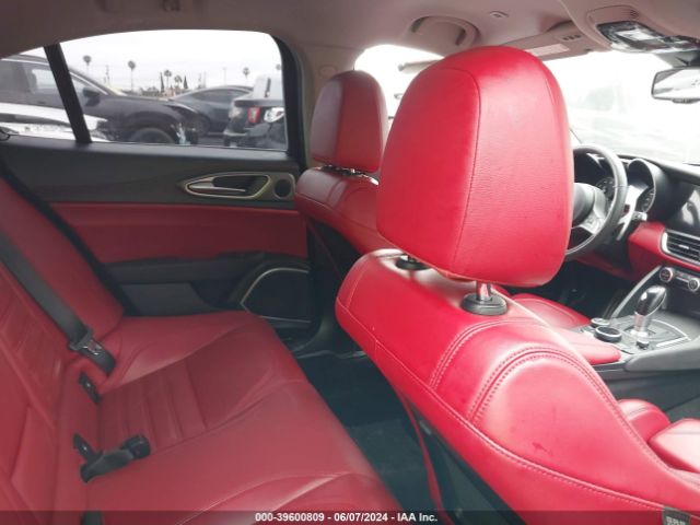 ZARFAMBN4K7609826 Alfa Romeo Giulia Ti Sport Rwd