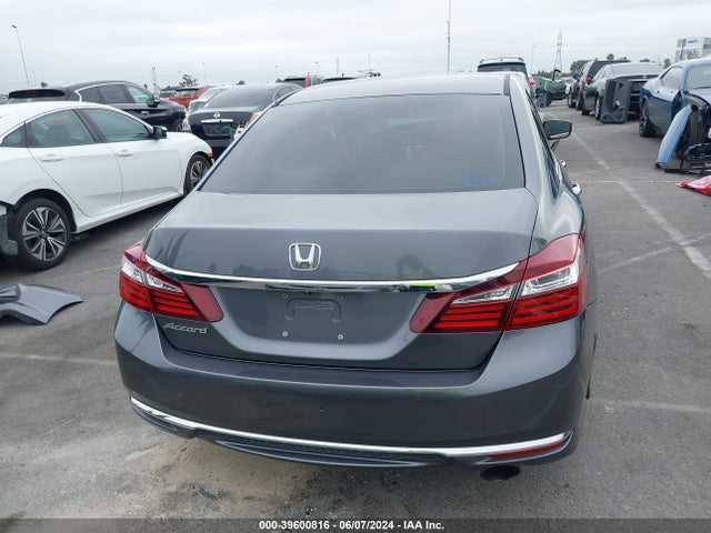 Honda ACCORD LX 2017 1HGCR2F32HA100995 Image 17