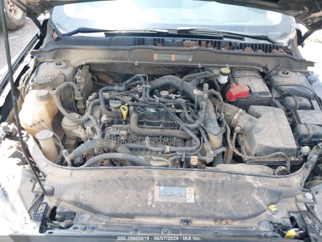 3FA6P0HD6LR261110 Ford FUSION SE