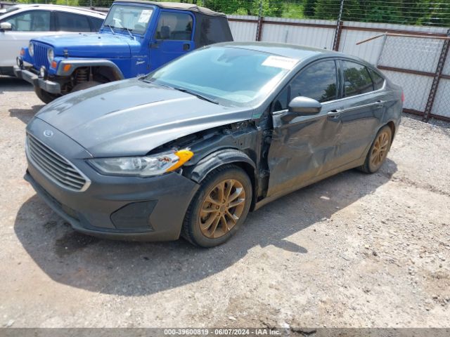 3FA6P0HD6LR261110 Ford FUSION SE