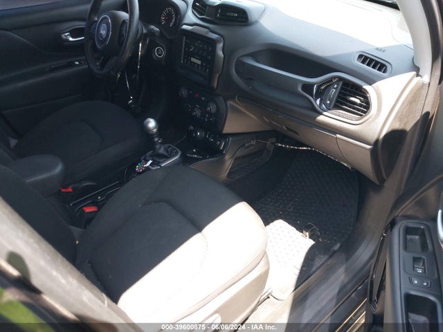 ZACCJBBHXJPJ16789 Jeep Renegade Altitude 4x4