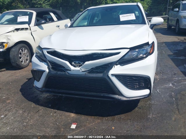 Toyota CAMRY SE 2022 4T1G11AK4NU658451 Image 13
