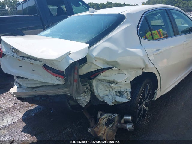 Toyota CAMRY SE 2022 4T1G11AK4NU658451 Image 6