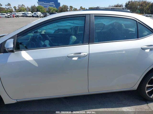 Toyota COROLLA SE 2017 5YFBURHE7HP654691 Image 14