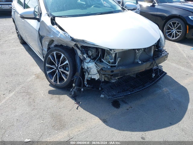 Toyota COROLLA SE 2017 5YFBURHE7HP654691 Image 6